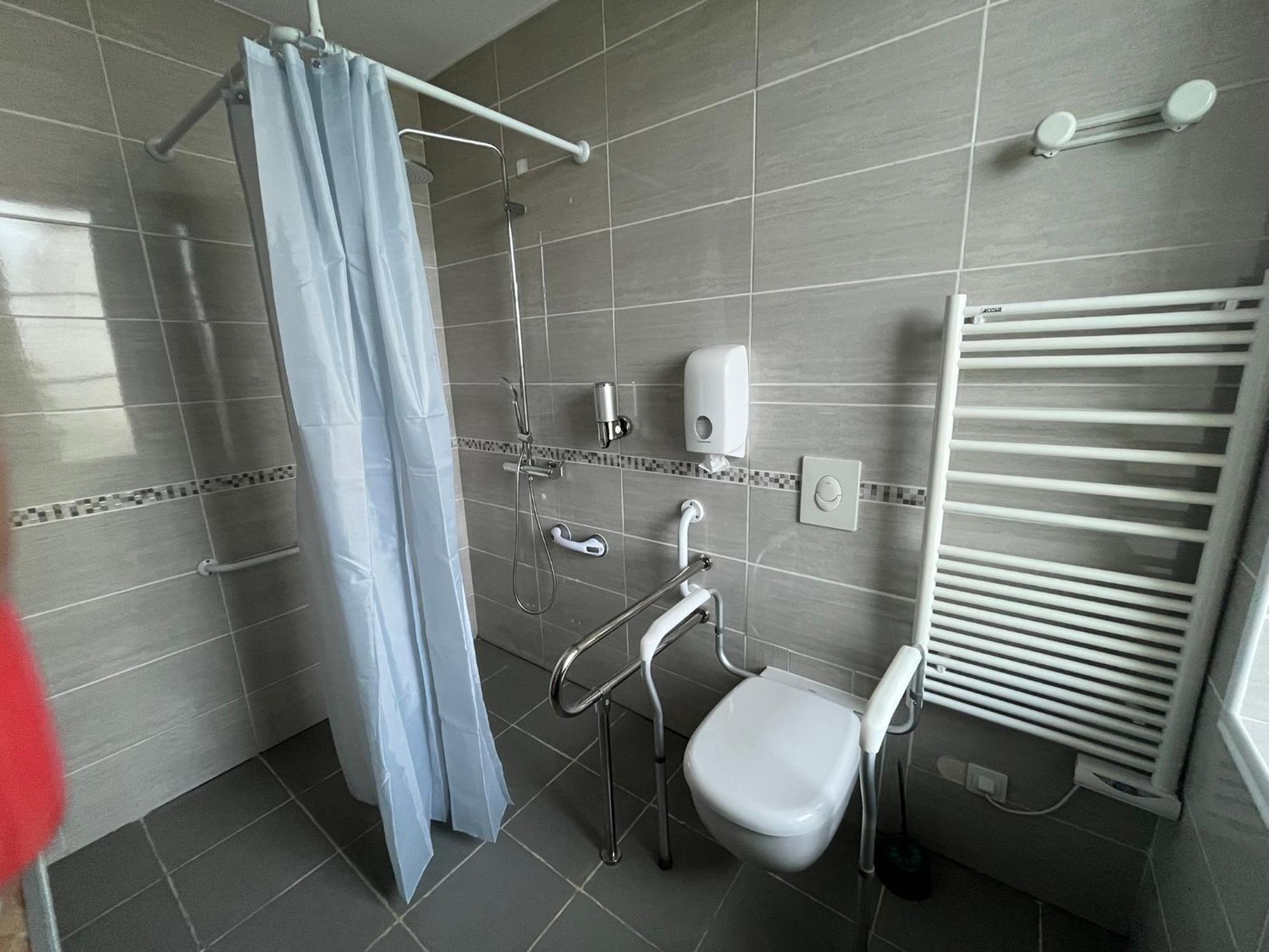 Couleurs De La Vie - Chambres D'Hotes Et Gite Cormatin Ngoại thất bức ảnh